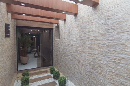 Apartamento à venda com 180m², 3 quartos e 3 vagas Apartamento à venda com 180m², 3 quartos e 3 vagasÁrea Privativa