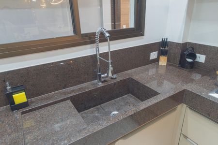 Apartamento à venda com 180m², 3 quartos e 3 vagas Apartamento à venda com 180m², 3 quartos e 3 vagasCozinha