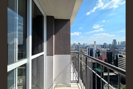 Apartamento para alugar com 34m², 1 quarto e sem vagaVaranda