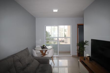 Sala de apartamento à venda com 2 quartos, 47m² em Morro Santana, Porto Alegre