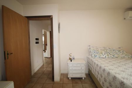 Casa para alugar com 100m², 2 quartos e 3 vagasQuarto 1