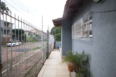 Casa para alugar com 100m², 2 quartos e 3 vagasQuintal
