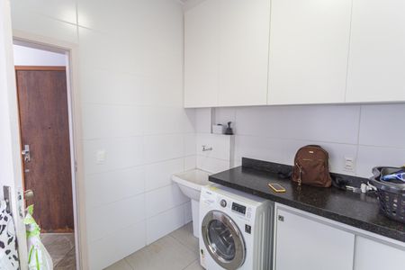 Apartamento à venda com 153m², 3 quartos e 1 vagaÁrea de Serviço