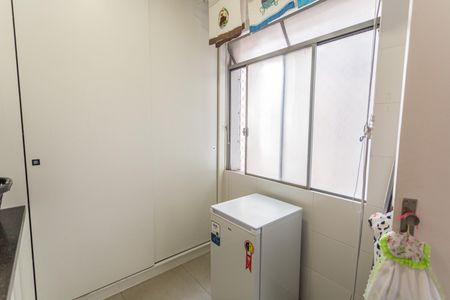 Apartamento à venda com 153m², 3 quartos e 1 vagaÁrea de Serviço