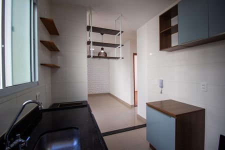 Apartamento para alugar com 48m², 2 quartos e 1 vagaCozinha 