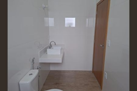 Casa de condomínio para alugar com 114m², 3 quartos e 2 vagasBanheiro