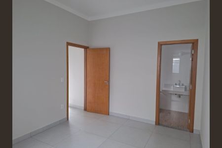 Casa de condomínio para alugar com 114m², 3 quartos e 2 vagasBanheiro