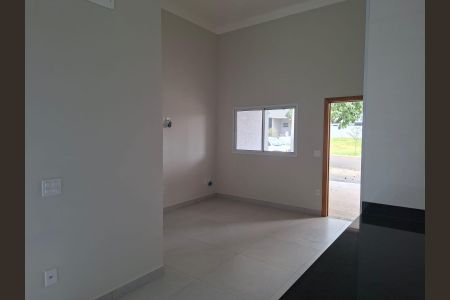 Sala de casa de condomínio para alugar com 3 quartos, 114m² em São Bento, Paulínia