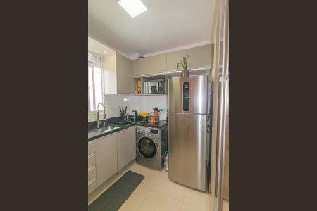 Apartamento para alugar com 45m², 2 quartos e 1 vaga Apartamento para alugar com 45m², 2 quartos e 1 vagaCozinha e Área de Serviço