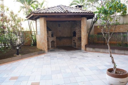 Apartamento à venda com 138m², 4 quartos e 3 vagasÁrea comum - Churrasqueira