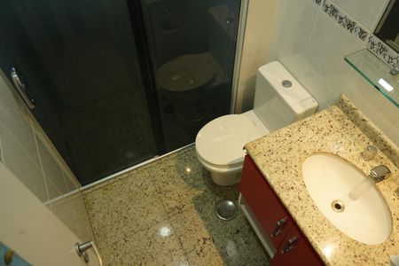 Apartamento à venda com 138m², 4 quartos e 3 vagasBanheiro da Suíte 1