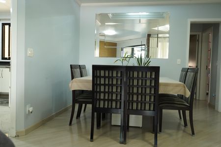 Apartamento à venda com 138m², 4 quartos e 3 vagasSala de Jantar