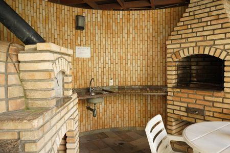 Apartamento à venda com 138m², 4 quartos e 3 vagasÁrea comum - Churrasqueira