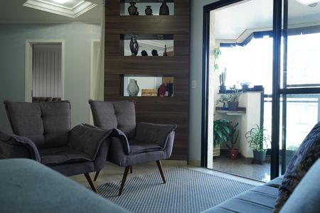 Apartamento à venda com 138m², 4 quartos e 3 vagasSala