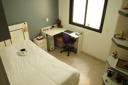 Apartamento à venda com 138m², 4 quartos e 3 vagasSuíte 2