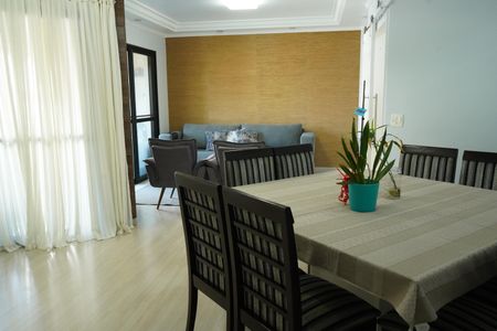 Apartamento à venda com 138m², 4 quartos e 3 vagasSala de Jantar