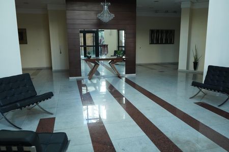 Apartamento à venda com 138m², 4 quartos e 3 vagasHall de entrada