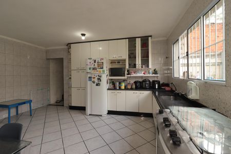 Casa à venda com 235m², 4 quartos e 2 vagasCozinha