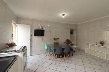 Casa à venda com 235m², 4 quartos e 2 vagasCozinha