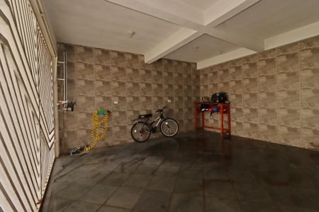 Casa à venda com 235m², 4 quartos e 2 vagasGaragem