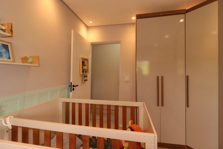 Casa à venda com 235m², 4 quartos e 2 vagasQuarto 1