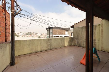 Casa à venda com 235m², 4 quartos e 2 vagasVaranda