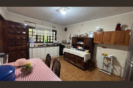 Casa à venda com 162m², 2 quartos e 3 vagasCozinha