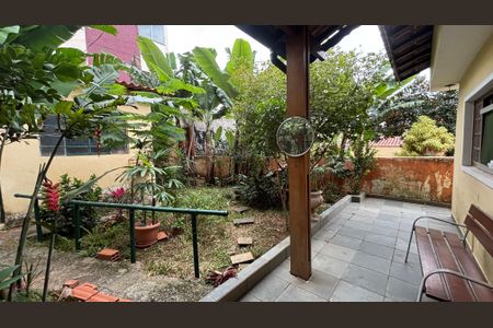 Casa à venda com 162m², 2 quartos e 3 vagasQuintal