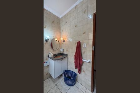 Casa à venda com 162m², 2 quartos e 3 vagasBanheiro