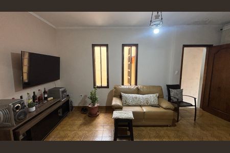Casa à venda com 162m², 2 quartos e 3 vagasSala