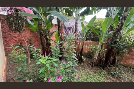 Casa à venda com 162m², 2 quartos e 3 vagasQuintal