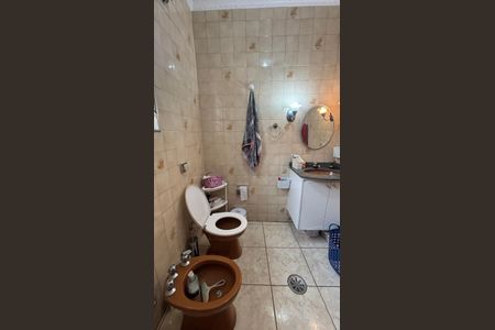 Casa à venda com 162m², 2 quartos e 3 vagasBanheiro