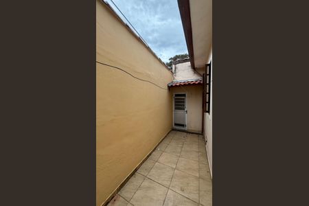 Casa à venda com 162m², 2 quartos e 3 vagasCorredor