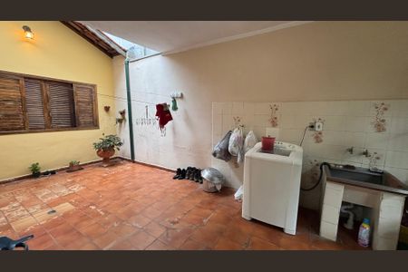 Casa à venda com 162m², 2 quartos e 3 vagasÁrea de Serviço