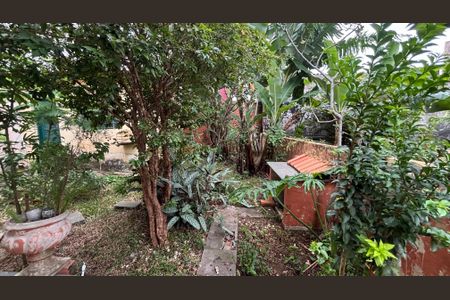 Casa à venda com 162m², 2 quartos e 3 vagasQuintal