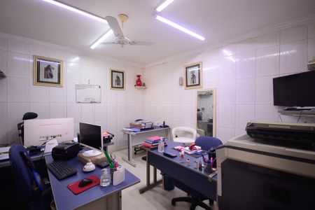 Casa à venda com 200m², 2 quartos e 2 vagasEdícula 