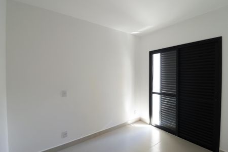 Quarto 2 de apartamento para alugar com 2 quartos, 42m² em Santana, São Paulo