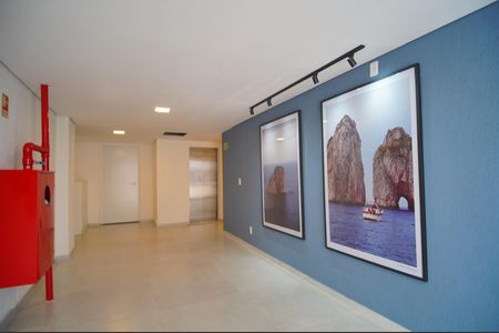 Apartamento à venda com 56m², 2 quartos e 1 vagaEntrada