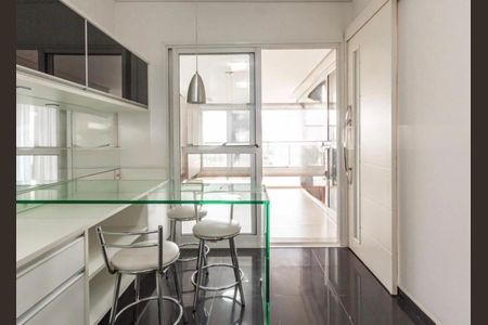 Apartamento à venda com 200m², 3 quartos e 3 vagasFoto 08