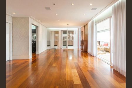 Apartamento à venda com 200m², 3 quartos e 3 vagasFoto 01