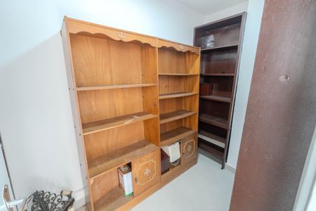 Apartamento para alugar com 168m², 6 quartos e 2 vagasQuarto de Serviço