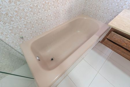 Apartamento para alugar com 168m², 6 quartos e 2 vagasBanheiro da Suíte 1