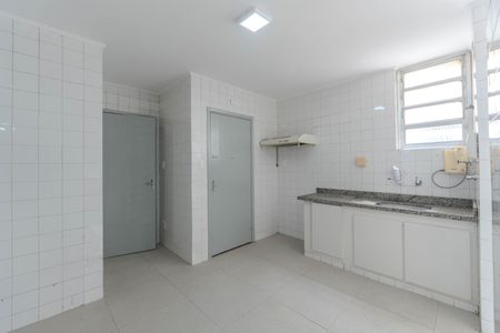 Apartamento para alugar com 168m², 6 quartos e 2 vagasCozinha