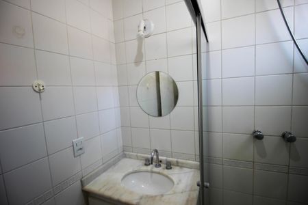 Casa de condomínio para alugar com 105m², 3 quartos e 2 vagas