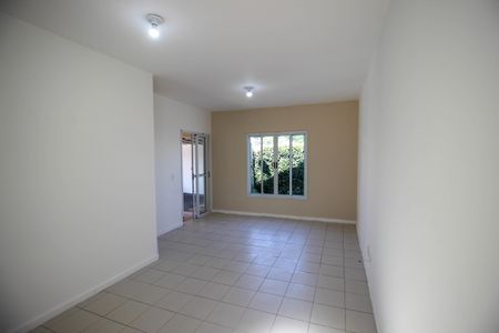 Casa de condomínio para alugar com 105m², 3 quartos e 2 vagas