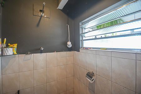 Casa à venda com 300m², 7 quartos e 2 vagas Casa à venda com 300m², 7 quartos e 2 vagasEdícula 2