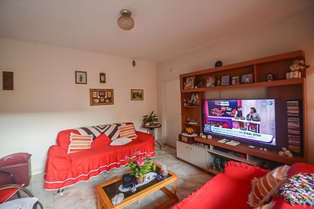 Casa à venda com 300m², 7 quartos e 2 vagas Casa à venda com 300m², 7 quartos e 2 vagasSala