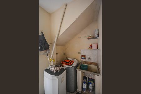 Casa à venda com 300m², 7 quartos e 2 vagas Casa à venda com 300m², 7 quartos e 2 vagasÁrea de Serviço