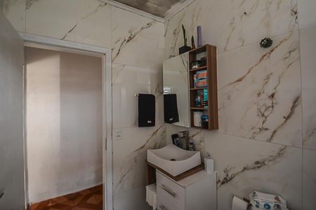 Casa à venda com 300m², 7 quartos e 2 vagas Casa à venda com 300m², 7 quartos e 2 vagasEdícula 2