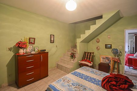 Casa à venda com 300m², 7 quartos e 2 vagas Casa à venda com 300m², 7 quartos e 2 vagasQuarto 1